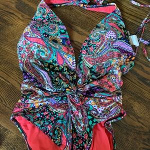 One piece bathing suit